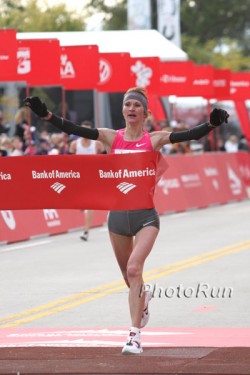 Liliya Shobukova ist die schnellste Frau in Chicago. © www.photorun.net