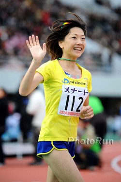 Naoko Takahashi bei ihrem Abschiedslauf in Nagoya. © www.photorun.net