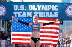 Shalane Flanagan gewinnt den Marathon der Frauen. © www.photorun.net