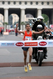Lahoucine Mrikik siegt beim Vienna City-Marathon. © Victah Sailer