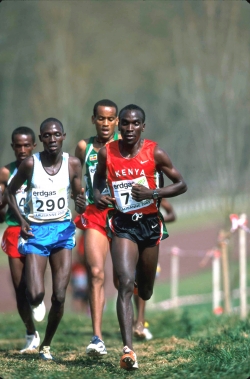 Kenias Eliud Kipchoge (rechts) © www.photorun.net