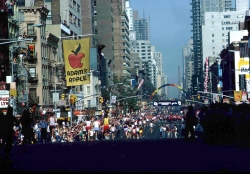 Die First-Avenue beim New-York-City-Marathon 1984 © www.photorun.net