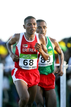 Zersenay Tadesse, hier bei der Cross-WM vor Kenenisa Bekele, siegte in Zaandam. ©&nbsp;www.photorun.net