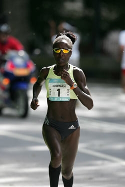 Lornah Kiplagat siegte erneut beim World's Best 10 km-Rennen. © www.photorun.net