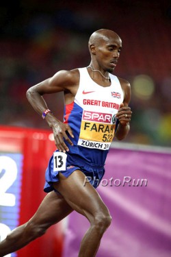 Mo Farah runs to victory. © www.PhotoRun.net