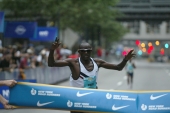 Tom Nyariki gewinnt den ersten New-York-City-Halbmarathon. © Victah Sailer
