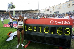 Meseret Defar verbessert beim Golden-League-Meeting in Oslo ihren 5.000-m-Weltrekord. © www.photorun.net