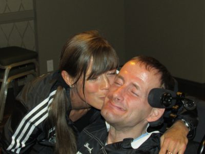 Freude ist… Vielen Dank, Rick Hoyt, für diesen liebevollen Moment. © Take The Magic Step, Boston 2014