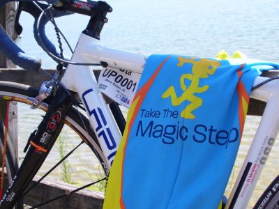 Nach dem PMC macht das Running Girl auf Utas Rennrad eine wohlverdiente Pause; PMC 2009. © privat